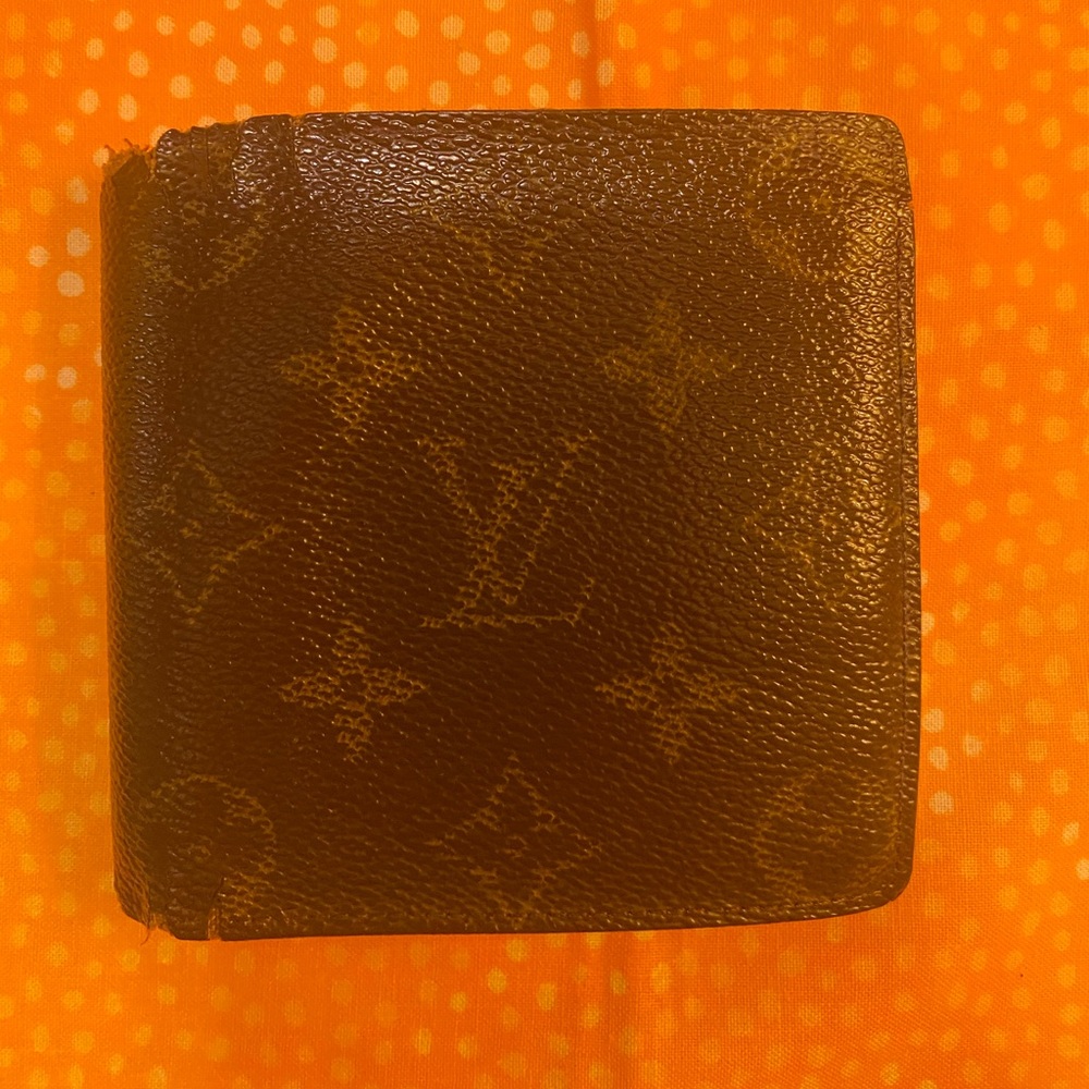 Louis Vuitton Bifold Wallet Authentic Project